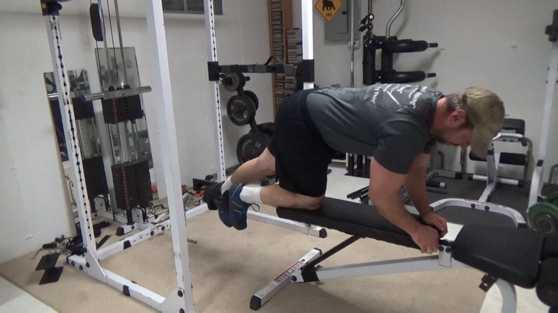 Low Pulley Kneeling Glute Lunges For Building Glutes Without The Thighs Middle