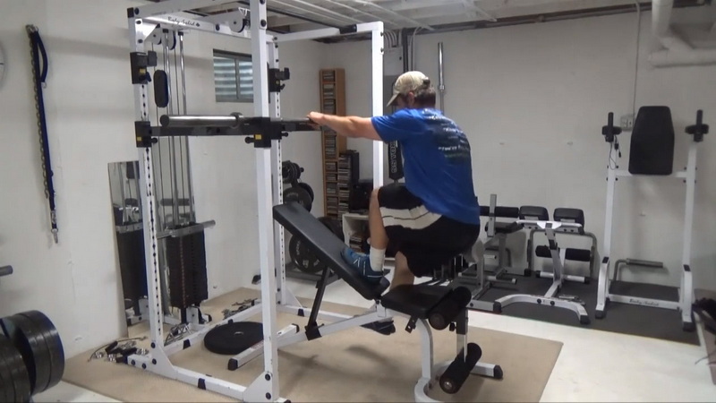 Replicate the Pendulum Squat Machine with The Incline Bench and a Dumbbell middle