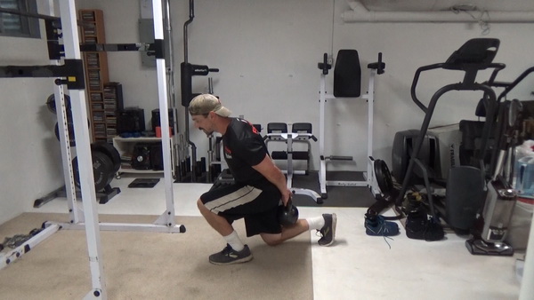 Quad Stretch Walking Lunges For Quad Activation and Mass