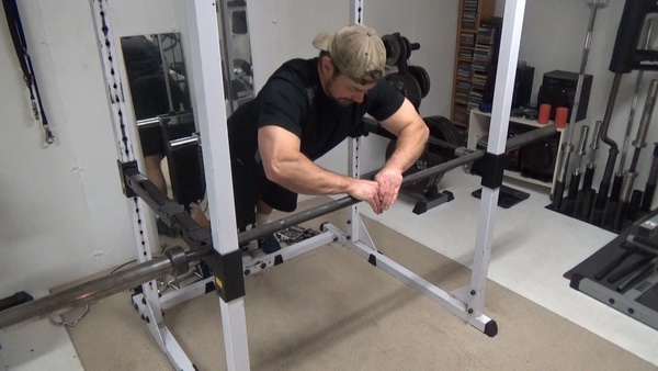 Bodyweight Scissor Tricep Extensions For The Tricep Horseshoe Middle