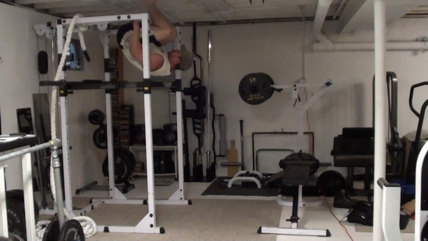 Upside Down Bodyweight Rows Top