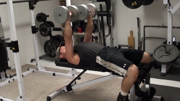 Mass Up Your Chest With This Continuous Time-Under-Tension In-Set Superset