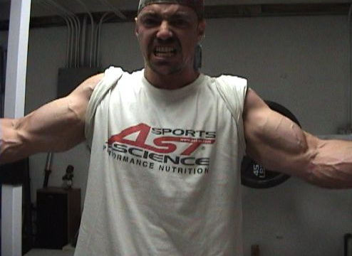 Nick Nilsson Biceps Training