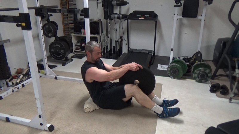 Plate Clench Abdominal Sit-Ups For Laser Targeting The Lower Abs Setup