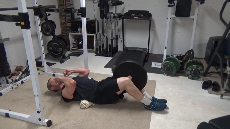 Plate Clench Abdominal Sit-Ups For Laser Targeting The Lower Abs
