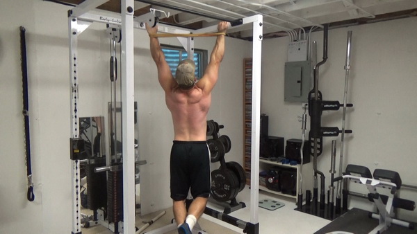 Build Wider Lats With Corner Rack Pull-Ups