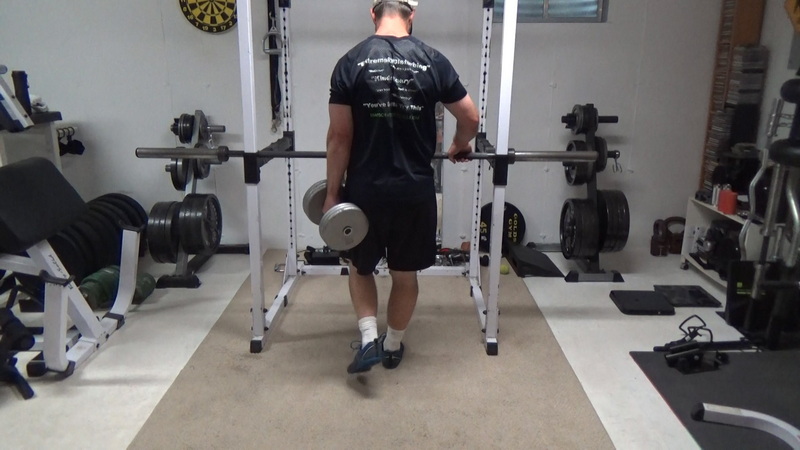 Gluteus Medius Single Leg Squats For Building The Glutes Top