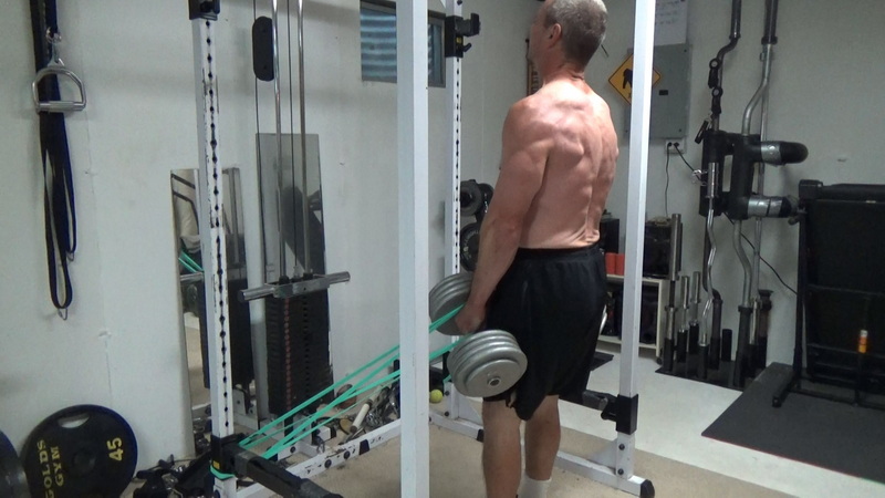 Band-Dumbbell Shrugs for Bigger Middle Traps