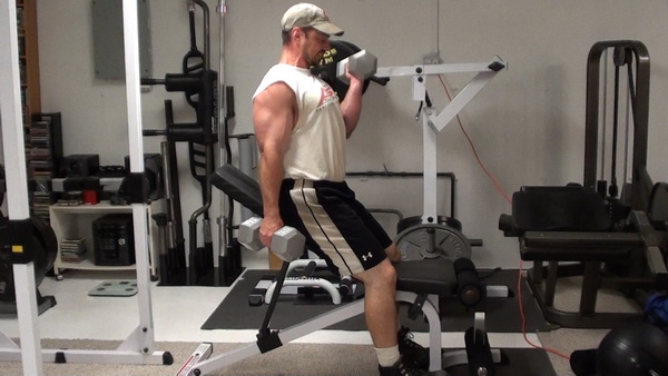 Alternating Dumbbell Curls